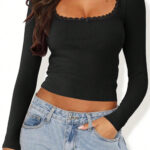Kadın Siyah Kare Yaka Dantelli Uzun Kollu Crop Top Bluz