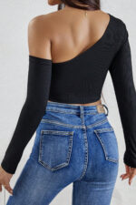 Kadın Siyah Tek Omuz Detaylı Uzun Kol Crop Top Bluz - Görsel 2