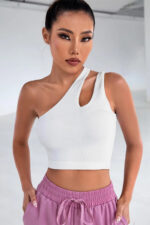 Kadın Beyaz Tek Omuz Cut Out Detaylı Crop Top Bluz - Görsel 3