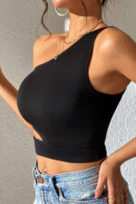 Kadın Siyah Tek Kol Cut Out Göbek Dekolteli Crop Top Bluz - Görsel 3