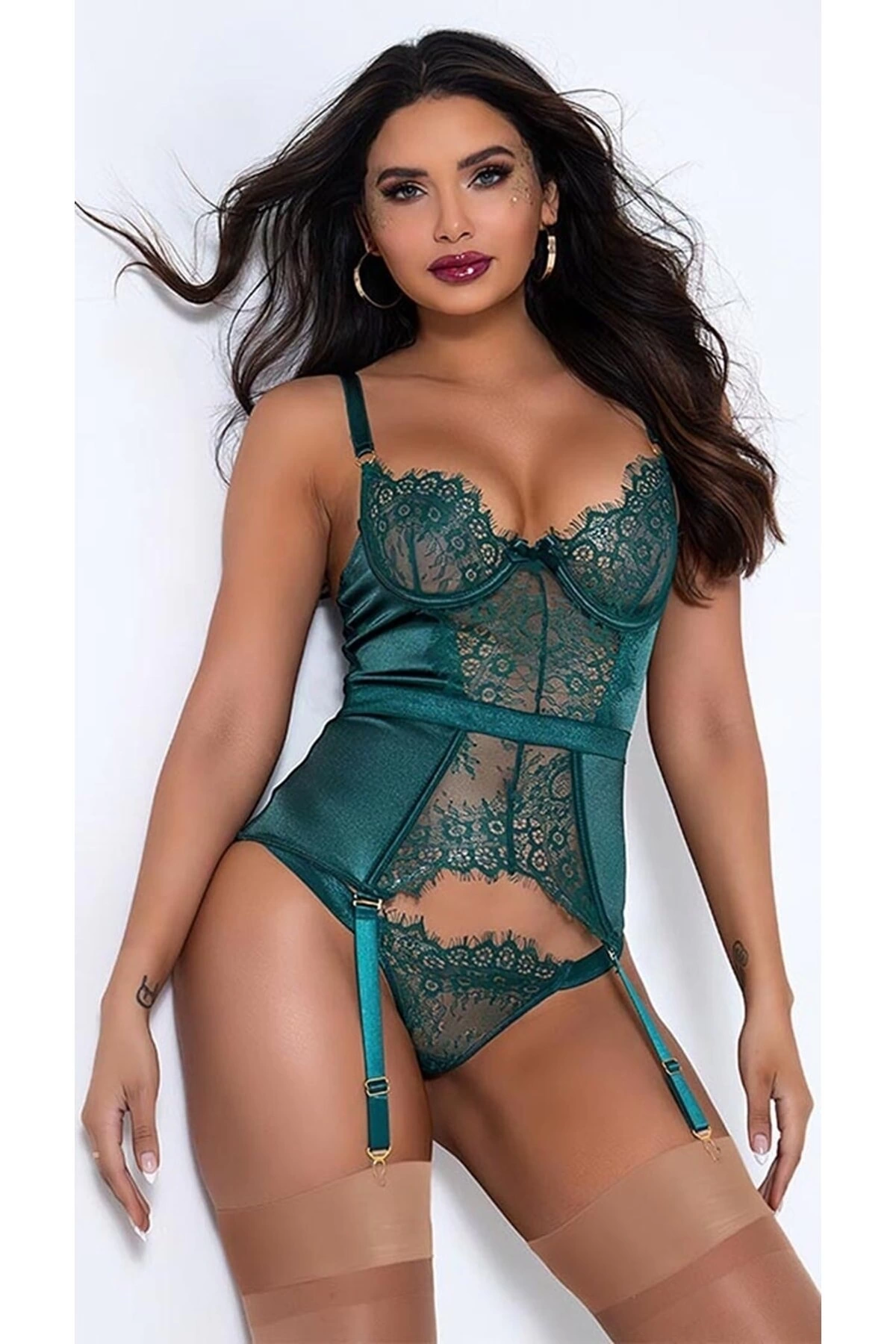 for-dreams-8350-fantezi-bustiyer-jartiyer-takimi-64454810-sw1200sh1800 For Dreams 8350 Fantezi Bustiyer Jartiyer Takımı - Görsel 1