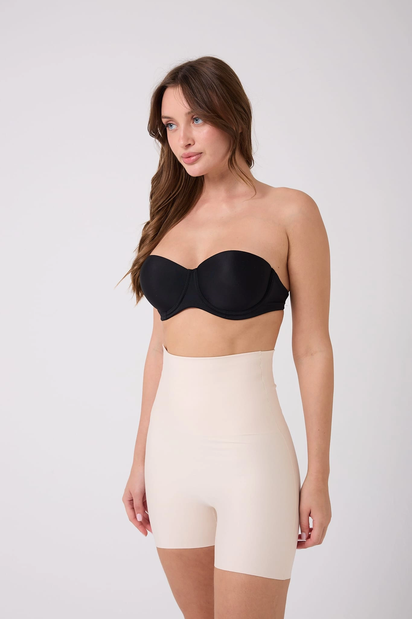 freshness-1007-lazer-kesim-silikonlu-yuksek-bel-sort-korse-96628266-sw1365sh2048 Freshness 1007 Lazer Kesim Silikonlu Yüksek Bel Şort Korse - Görsel 1