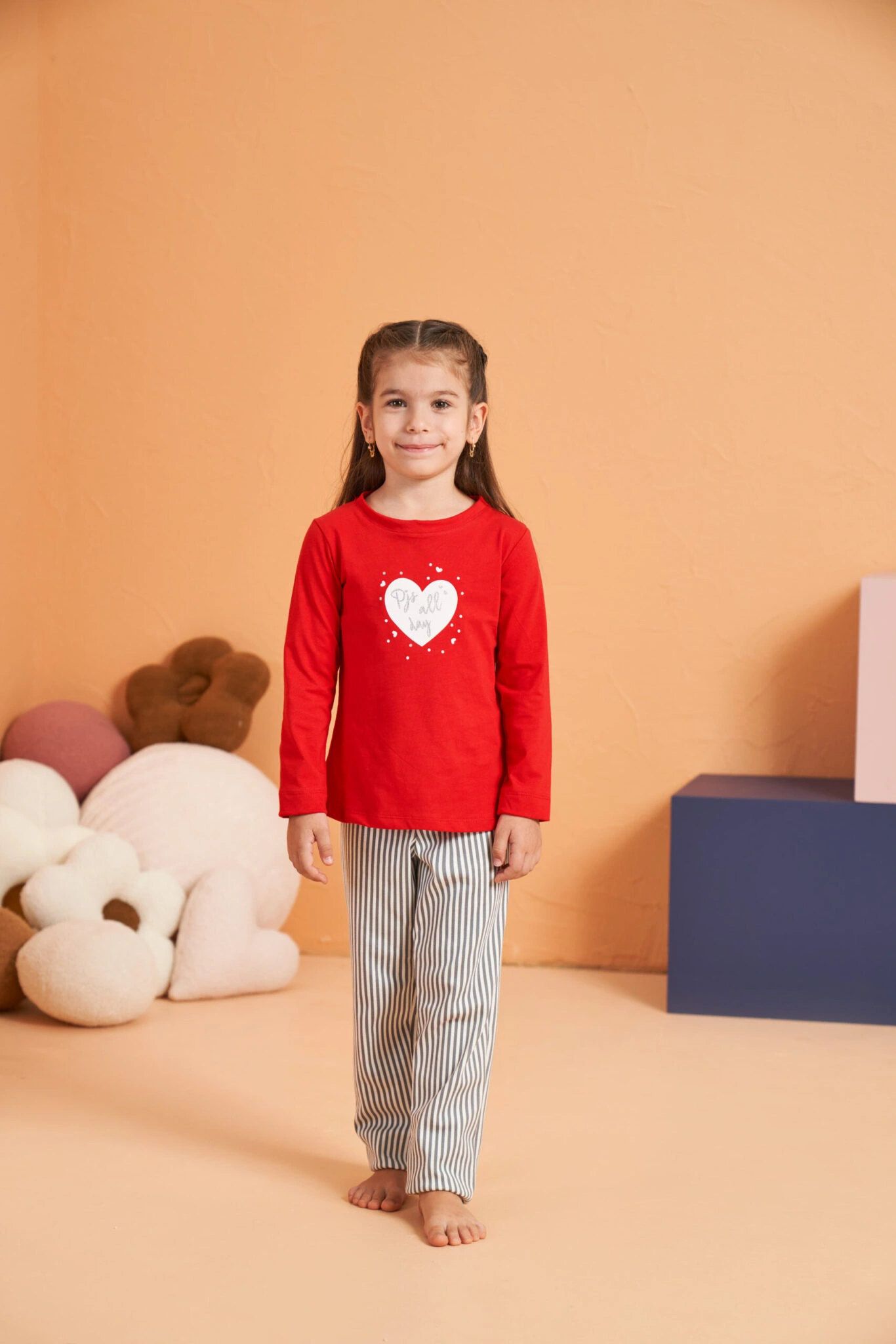 pjs-28063-cocuk-sifir-yaka-pijama-takimi-69922016-sw1366sh2048 Pjs 28063 Çocuk Sıfır Yaka Pijama Takımı - Görsel 1