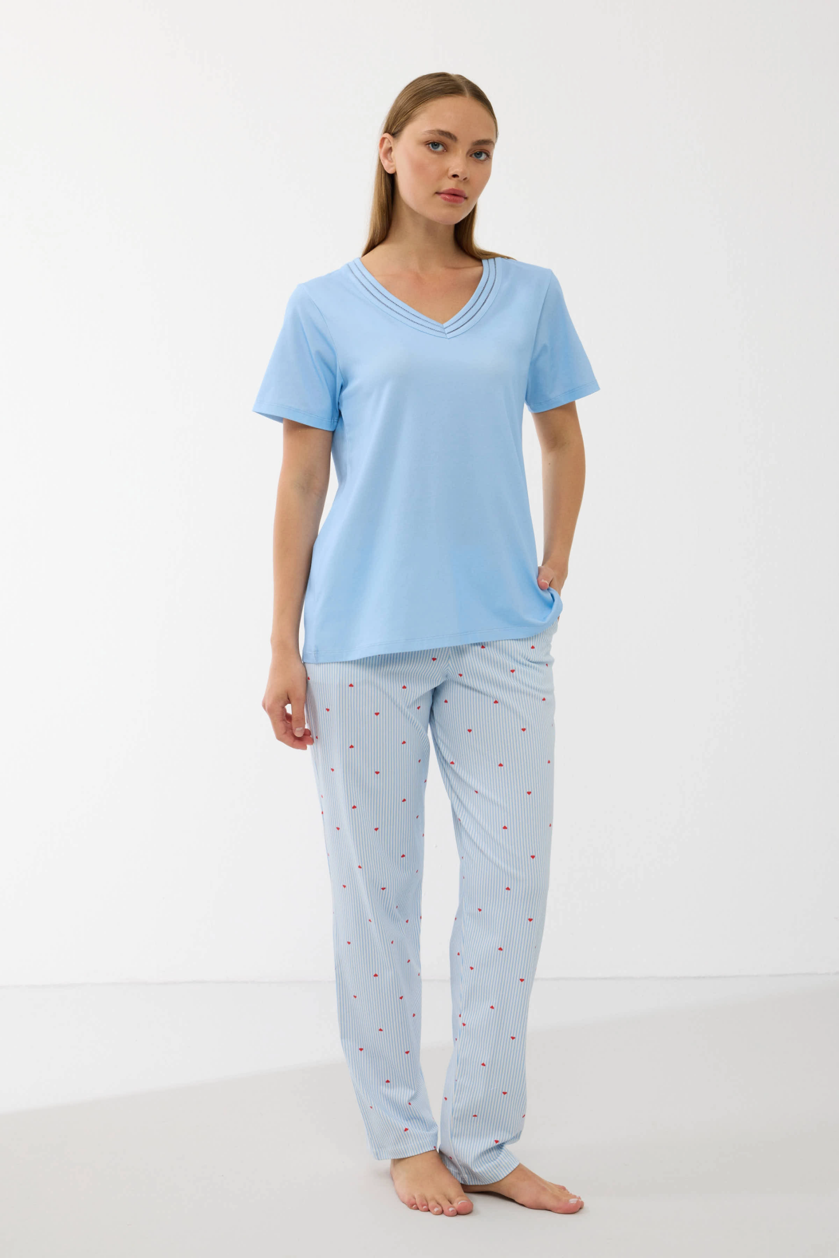 69aed46a3eee5-95159825-sw2400sh3600-scaled Anıl 11733 Kadın T-Shirt Ve Pantalon Takım - Görsel 1