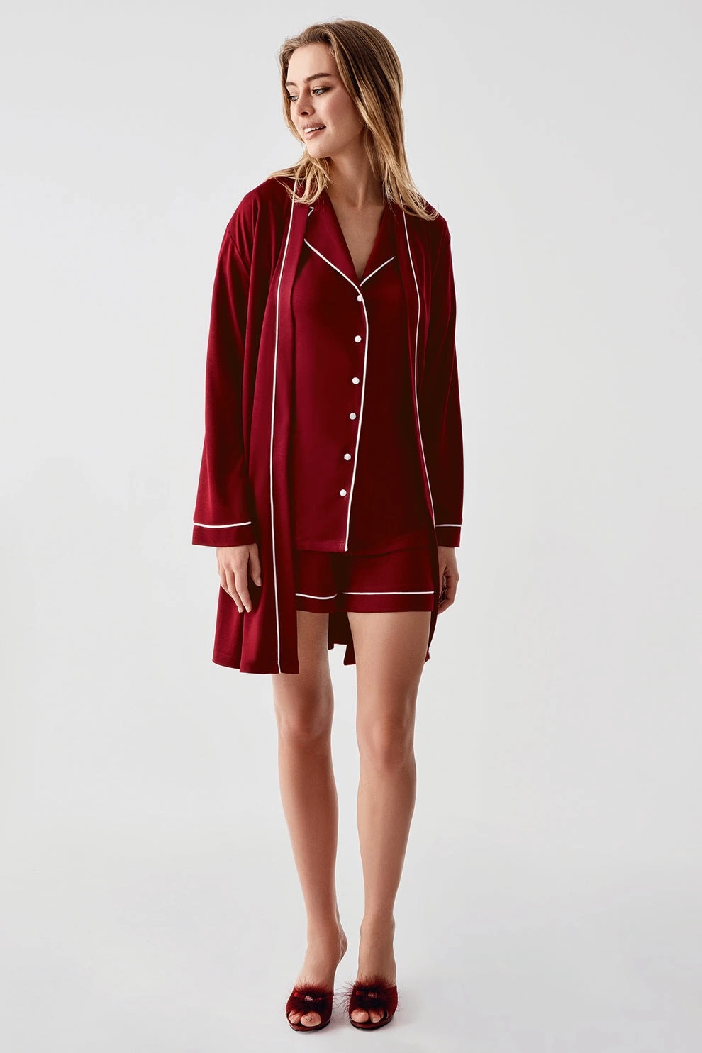 freshness-324-kadin-4-lu-sabahlikli-sorlu-pijama-takimi-85891184-sw990sh1485 Freshness 324 Kadın 4'Lü Sabahlıklı Şorlu Pijama Takımı - Görsel 1