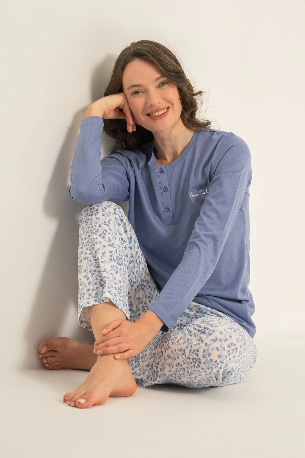 pierre-cardin-pc9270-x-kadin-uzun-kollu-pijama-takimi-80976139-sw1200sh1800 Pierre Cardin Pc9270-X Kadın Uzun Kollu Pijama Takımı - Görsel 1